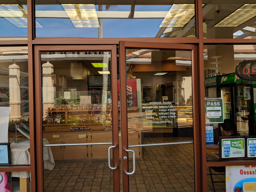 Kauai Bakery and Cinnamons